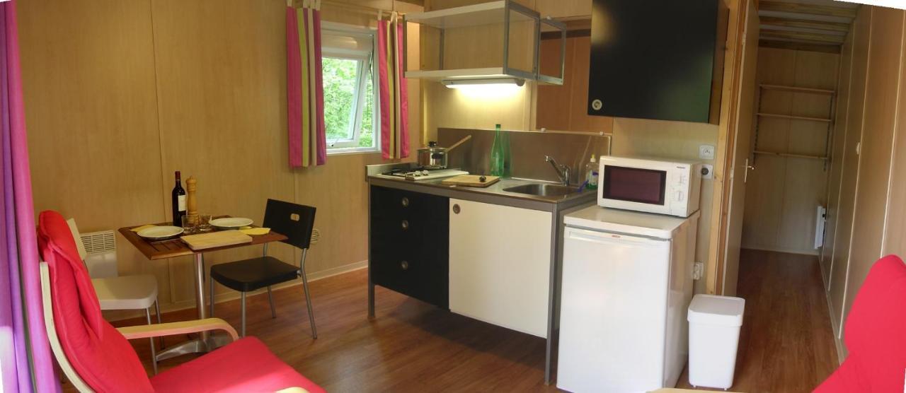 La Clairiere - Ecolieu De Vacances Lamothe-Fenelon Ngoại thất bức ảnh